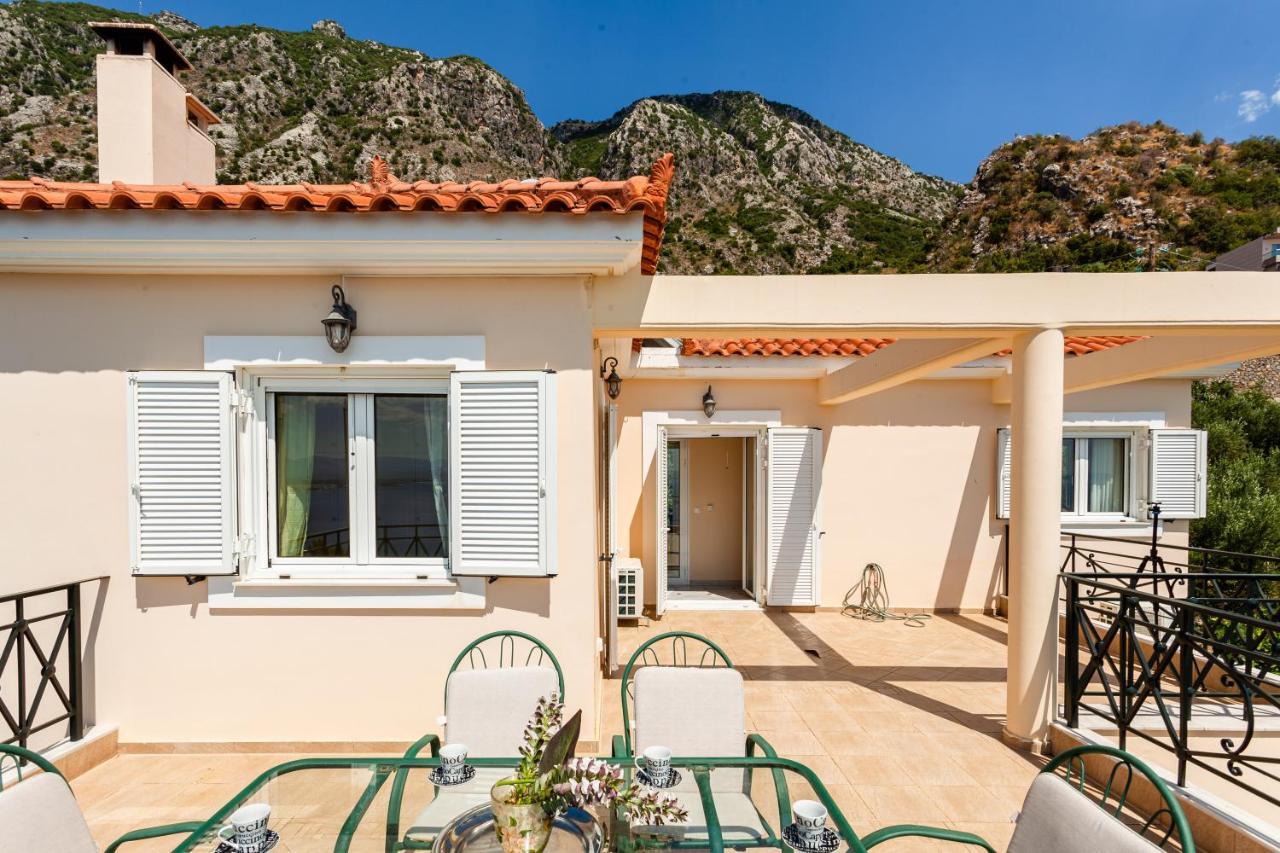 Verga Majestic Sunsets - Elegant & Secluded Retreat Kalamata Exterior foto