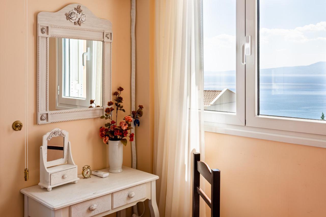 Verga Majestic Sunsets - Elegant & Secluded Retreat Kalamata Exterior foto