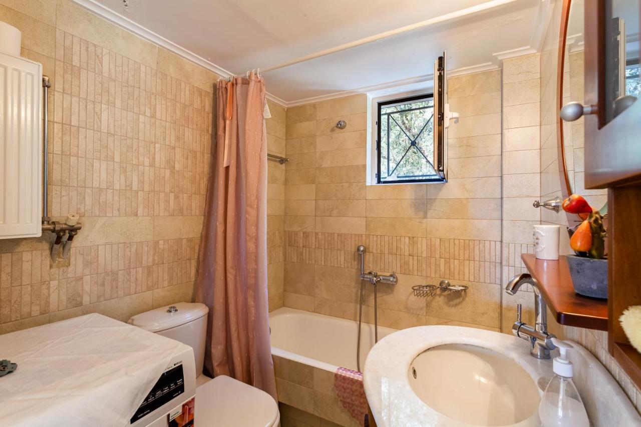 Verga Majestic Sunsets - Elegant & Secluded Retreat Kalamata Exterior foto